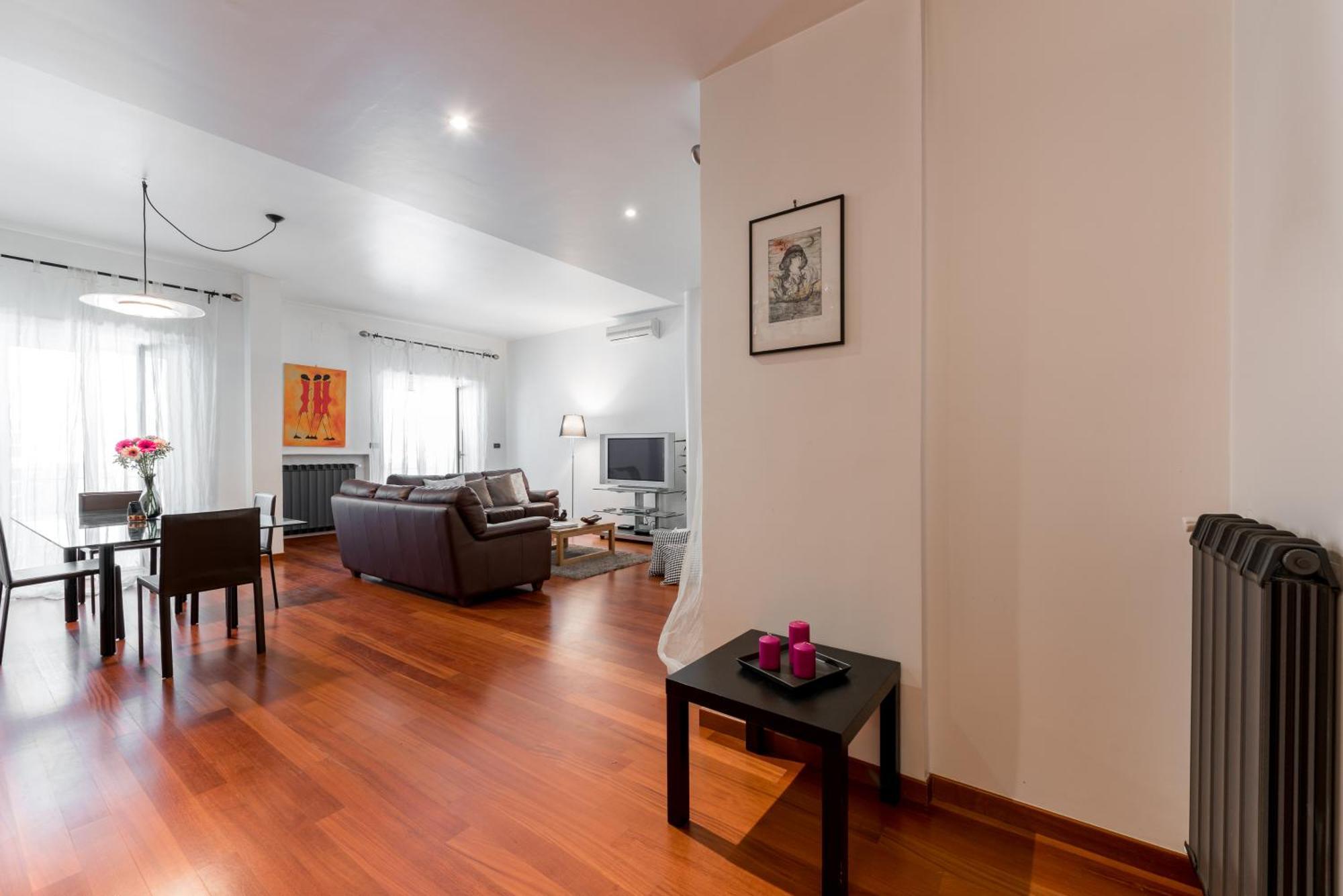 Suite Amendola-Luxury Apartment Бари Екстериор снимка