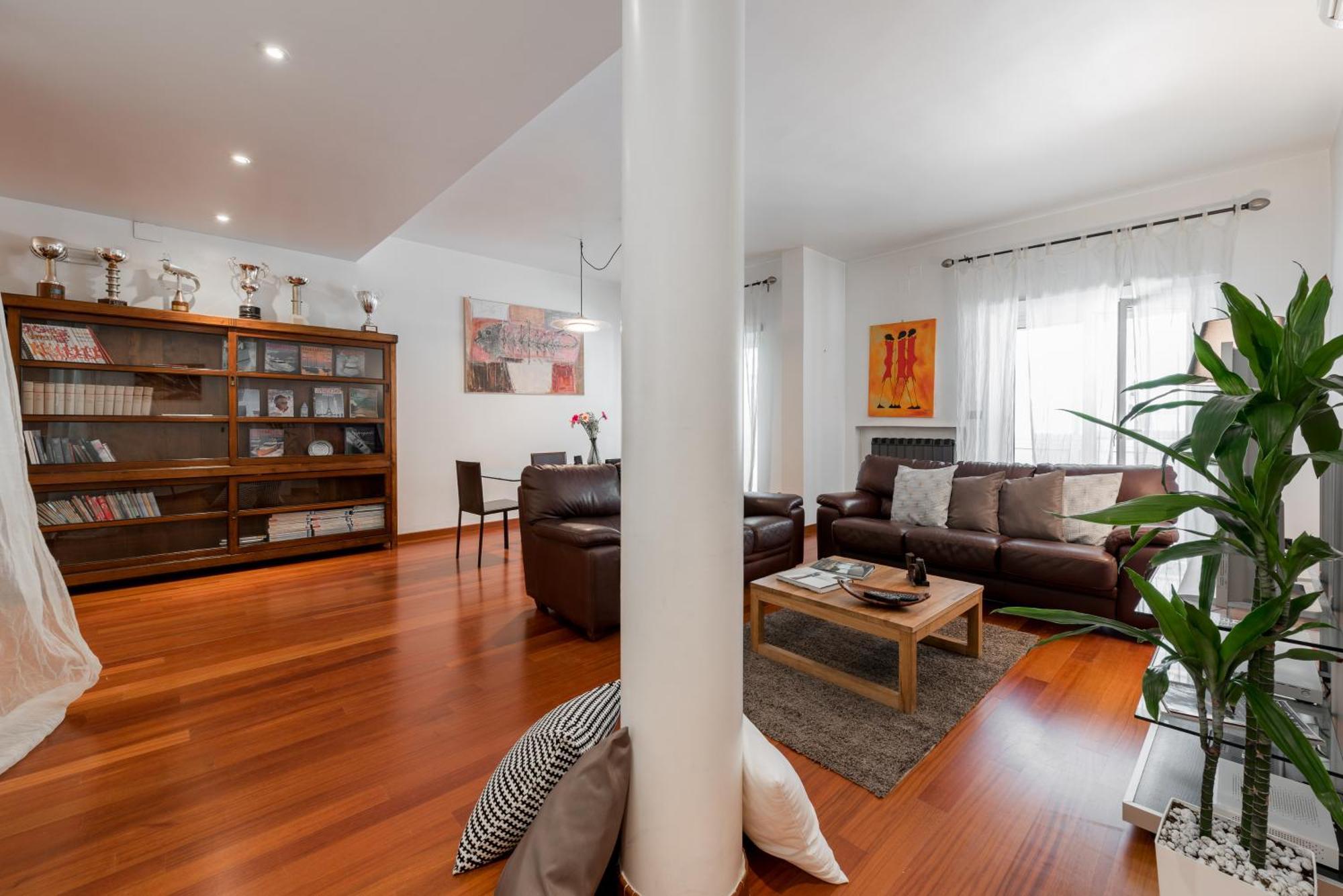 Suite Amendola-Luxury Apartment Бари Екстериор снимка